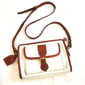 Vintage Liz Claiborne Crossbody bag